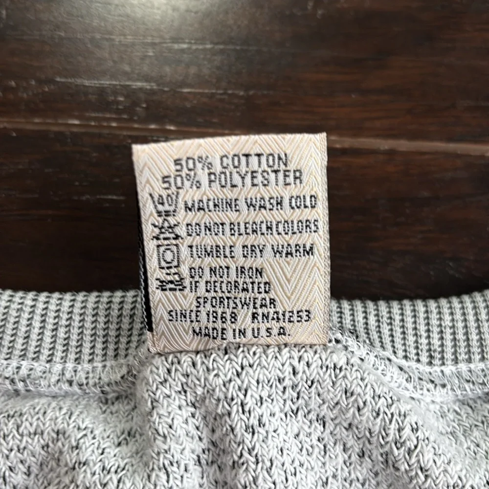 Cal Cru | Vintage Grey and White Crew Neck Sweater with Pumpkin Design Size L/XL - Picture 8 of 10